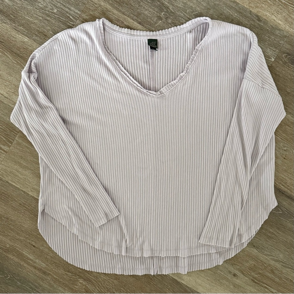 Women's Ribbed V-Neck Top